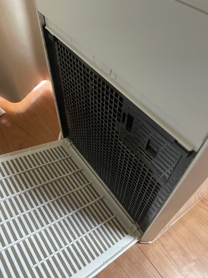 ダイキン　空気清浄機 MC55Y-W 100V 46W 美品　2022年型